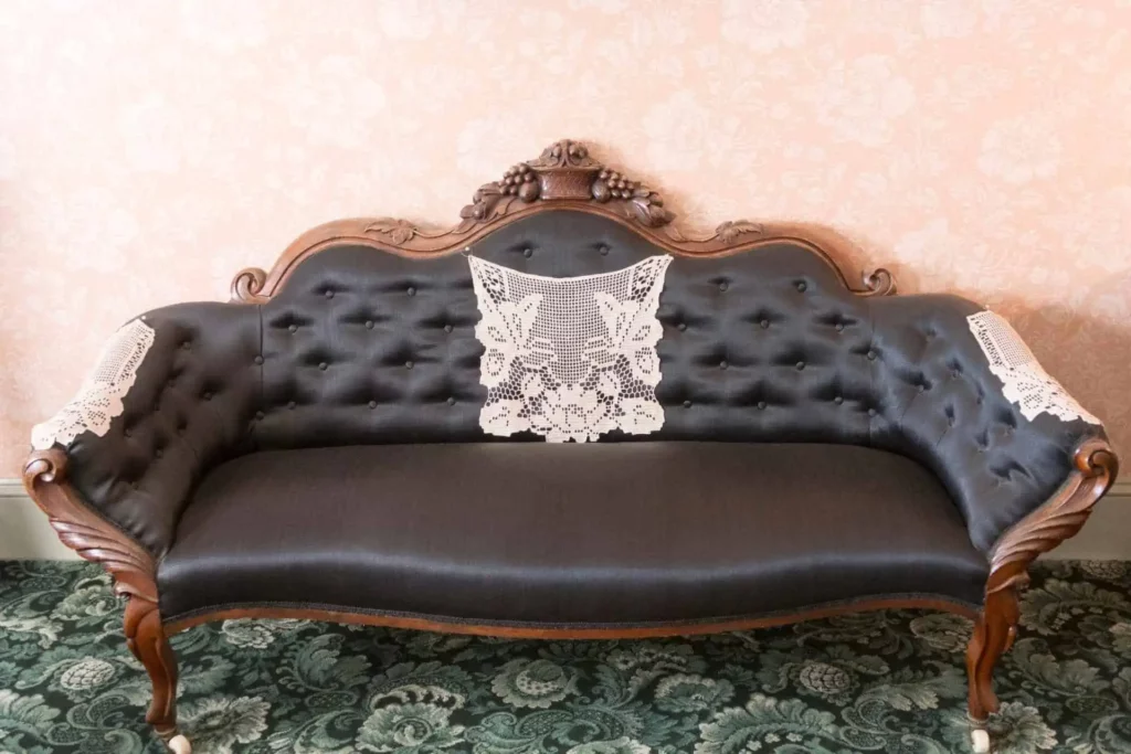 Benefits of a Chesterfield Sofa