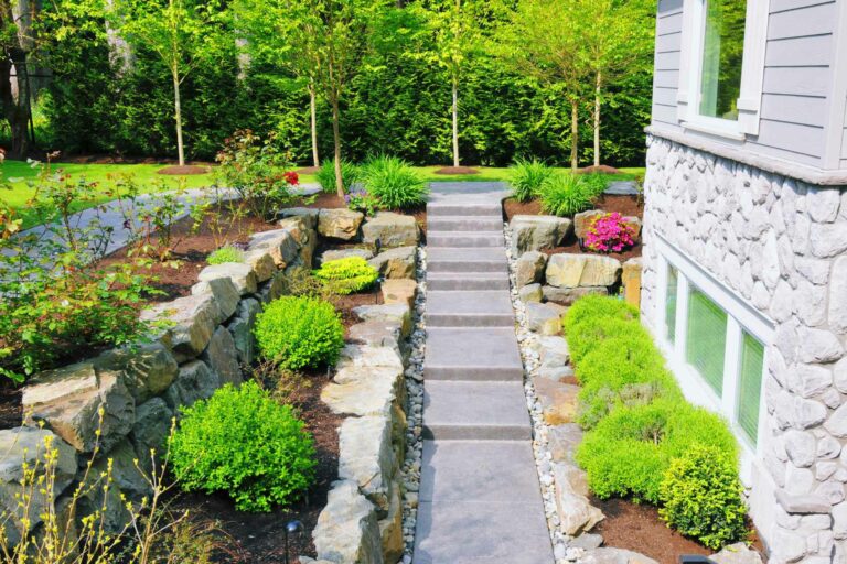 Front Yard Landscaping Ideas With Rocks And Mulch