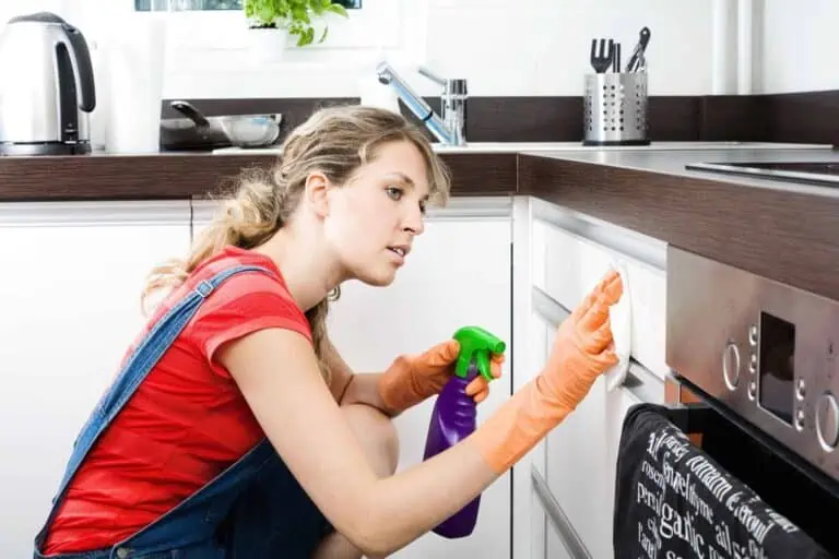 How to Clean Kitchen Cabinets Without Removing Finish Step-by-step Guide