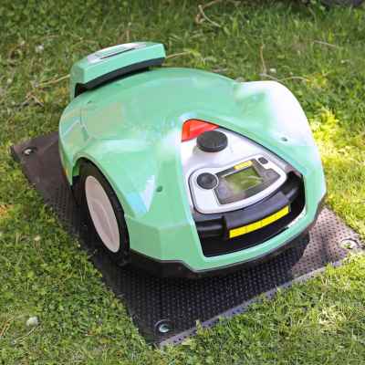 Right Robotic Lawn Mower